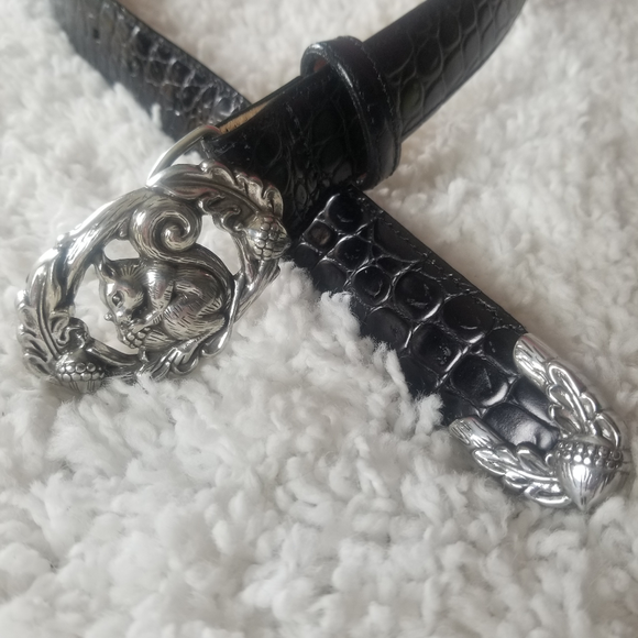 Talbots Accessories - Talbots Black Leather Belt Squirrel Buckle M